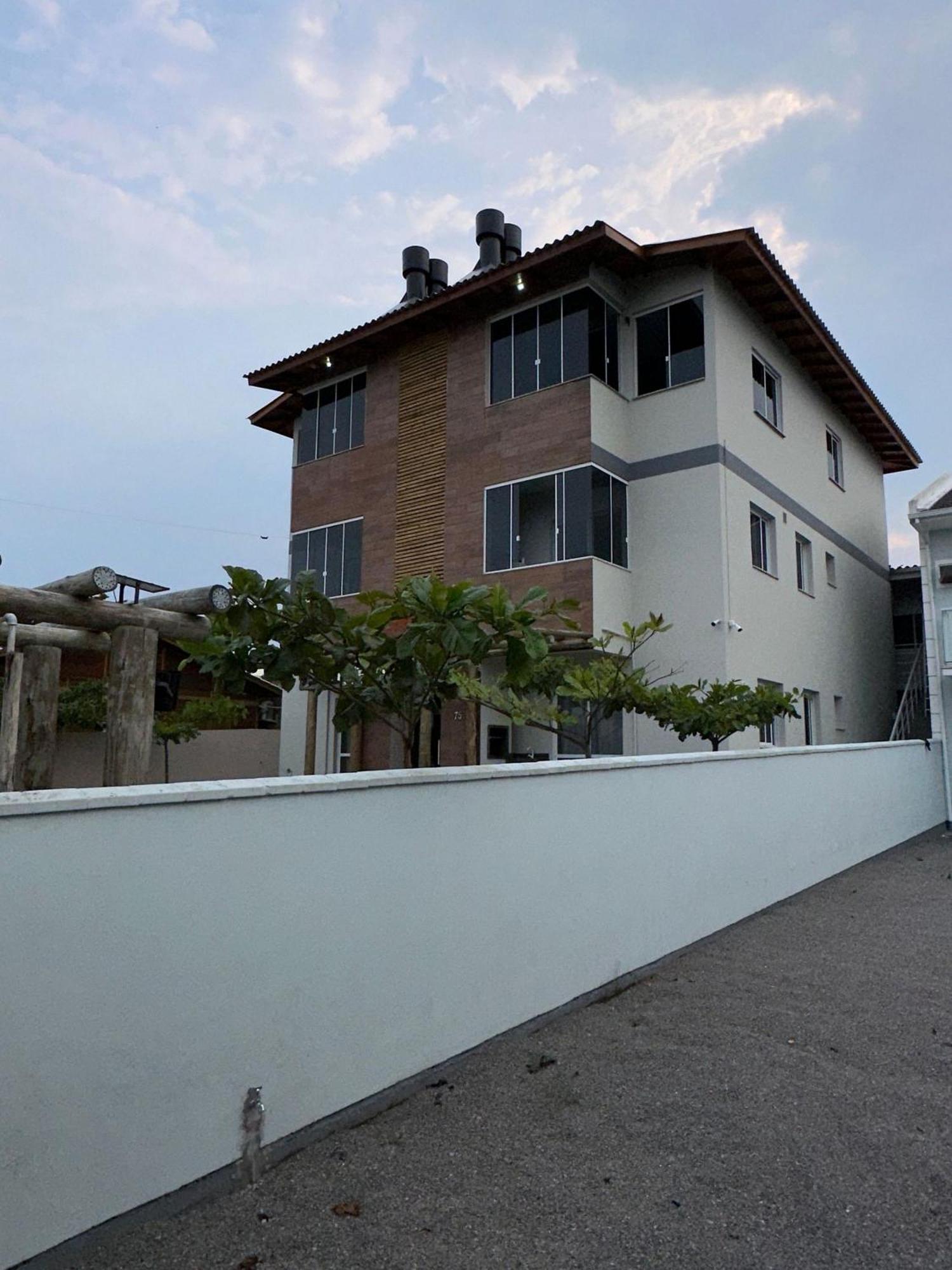 Residencial Wrubleski Pinheira Exterior foto